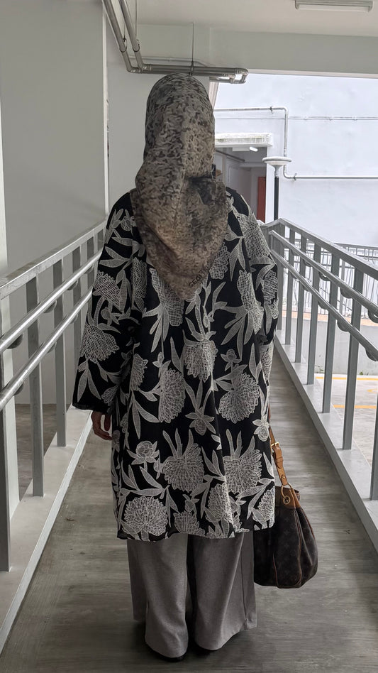 Tri Shawl Jejak