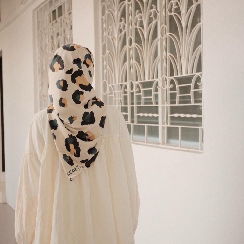 tos-alisg-i-aphluv4xwc-sg/908c9f96ee3541608146ee4ac750958f