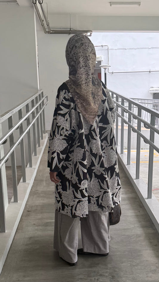 Tri Shawl Jejak