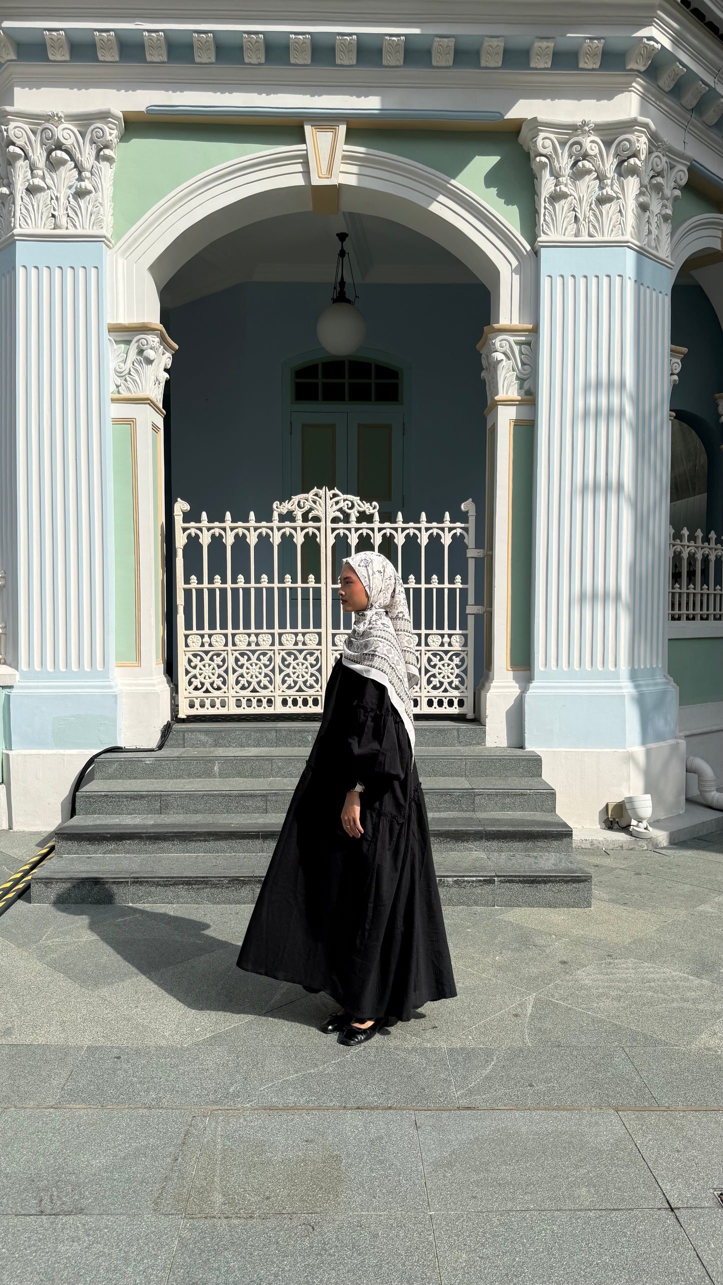 Tri Shawl Nur